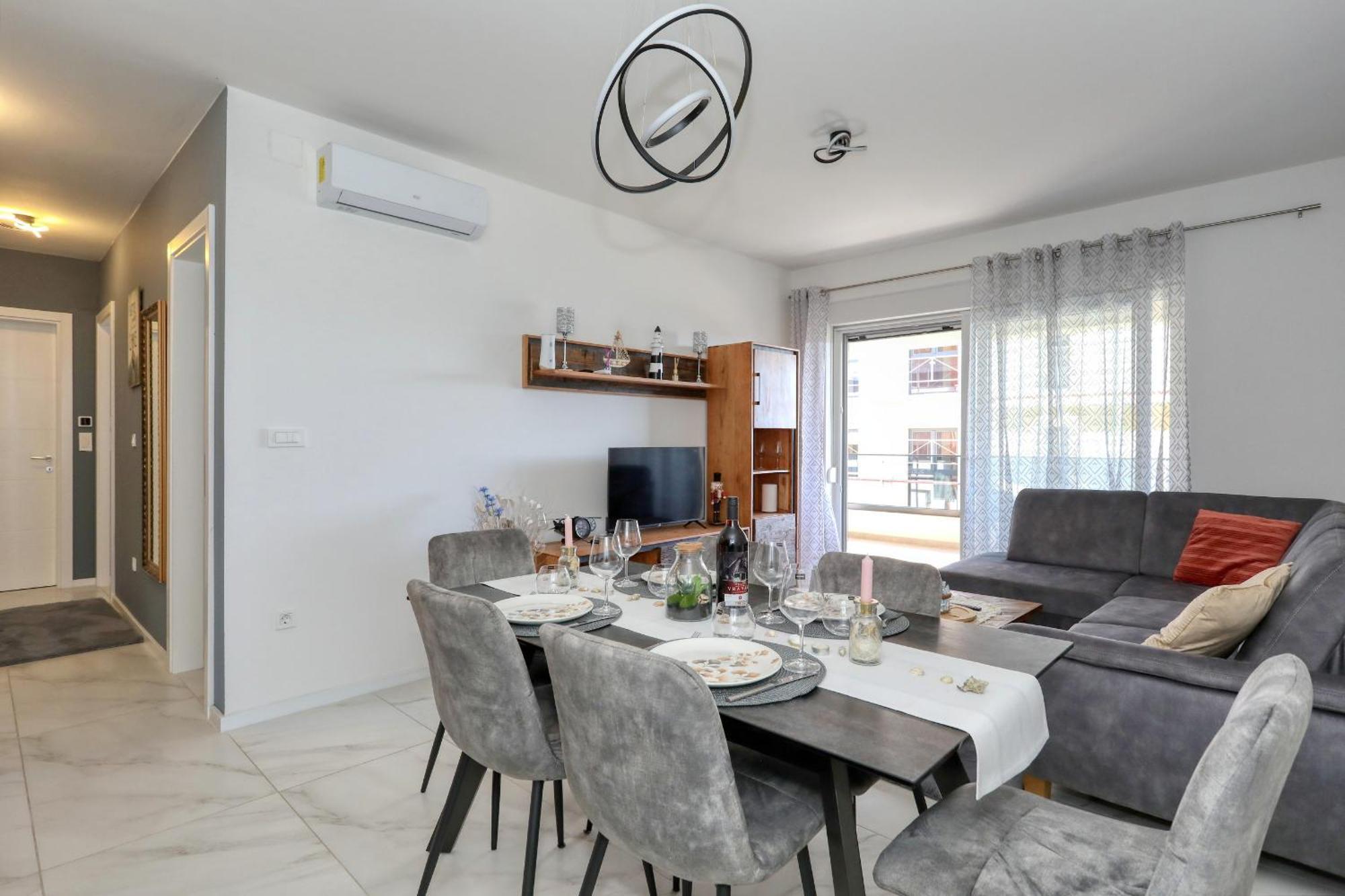 Apartment Relex With Pool & Jacuzzi بريفلاكا المظهر الخارجي الصورة